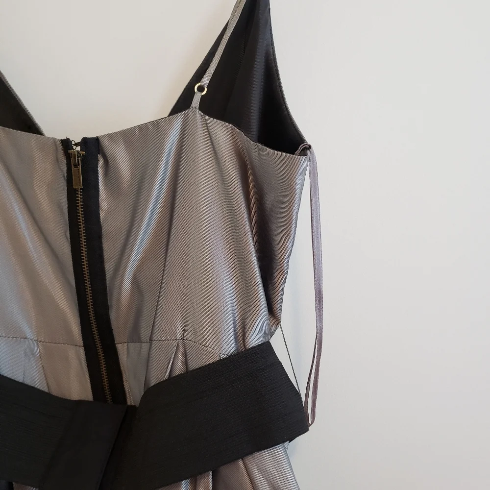 EUC BCBGMaxAzria Cocktail Dress - Picture 10 of 15